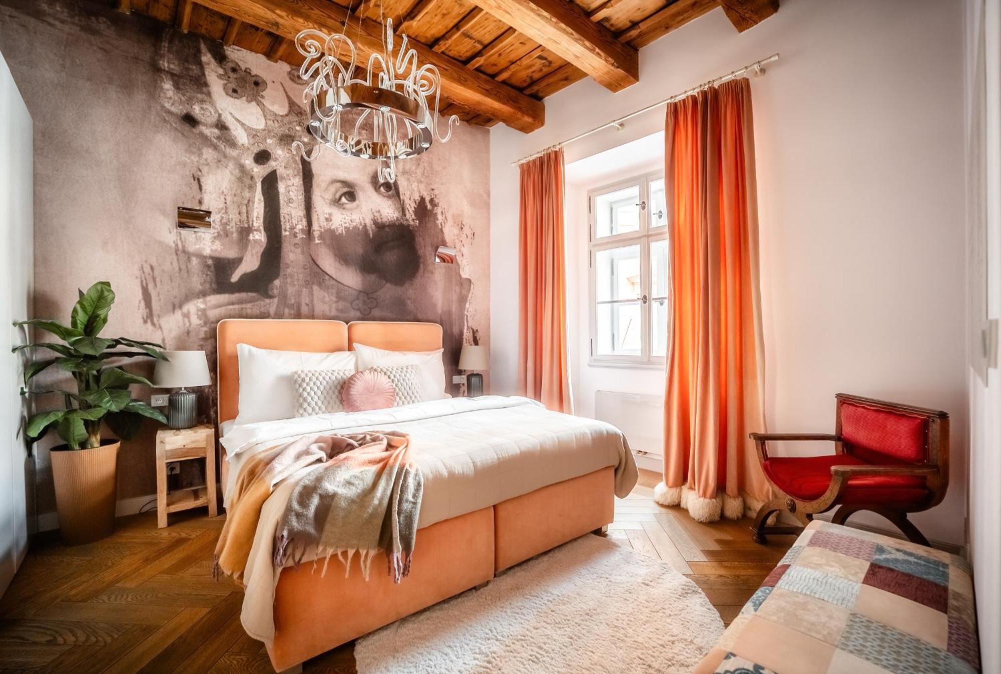 Old Royal Post Boutique & Premium 5*