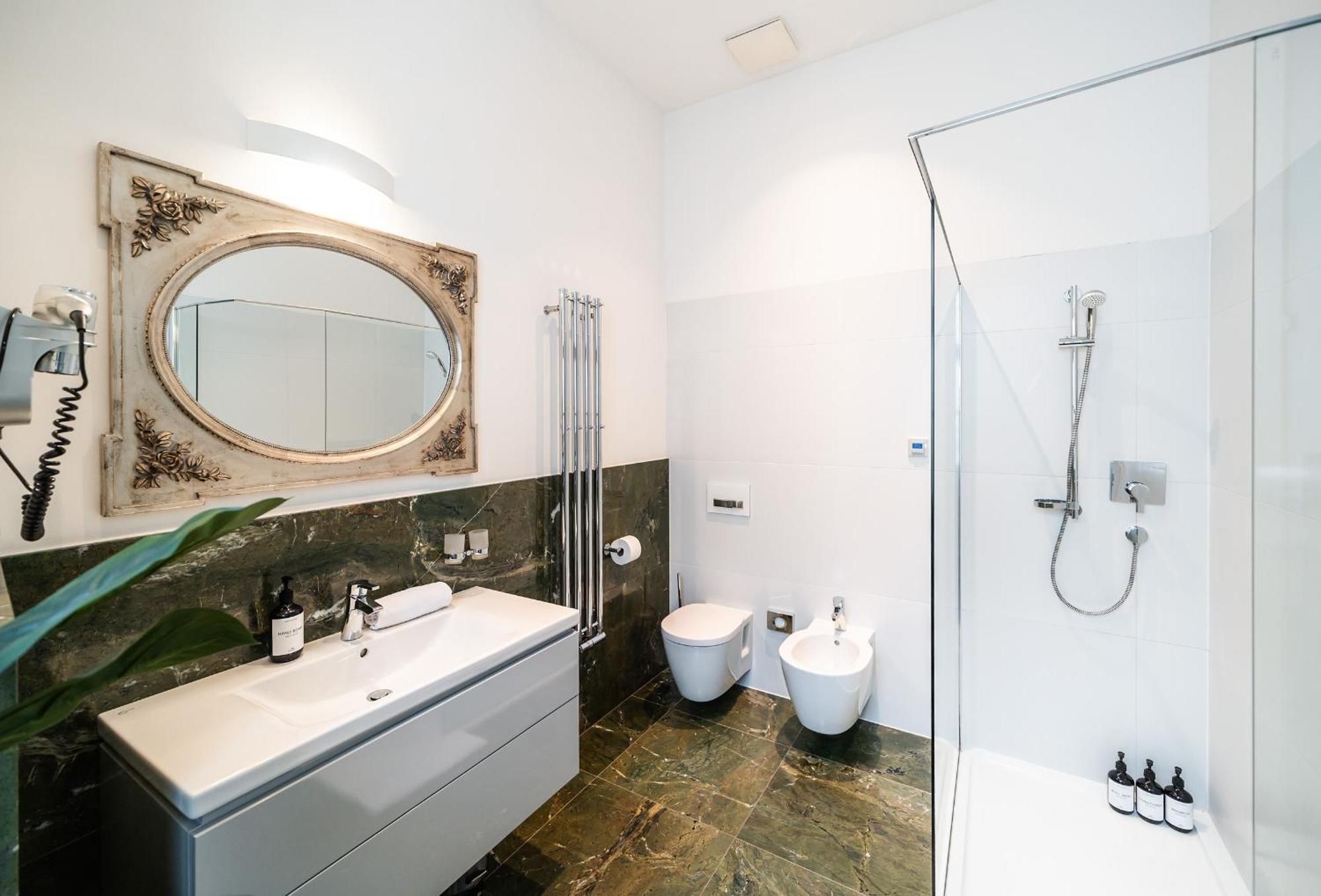 Hotel Old Royal Post Boutique & Premium